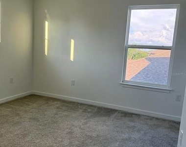 772 Parsons Mooring Court - Photo Thumbnail 20
