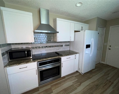 2222 Mayfield Palms Lane - Photo Thumbnail 11