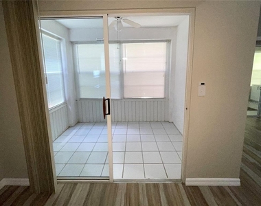2222 Mayfield Palms Lane - Photo Thumbnail 13