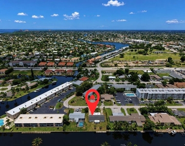 4933 Victoria Drive - Photo Thumbnail 24