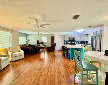 3957 Wahoo Drive Se - Photo Thumbnail 5