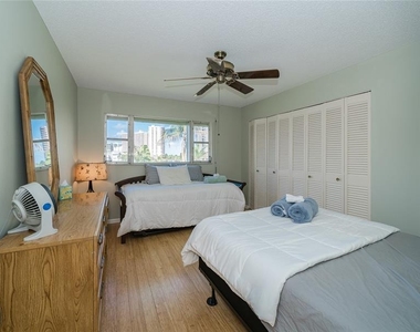 1301 Gulf Boulevard - Photo Thumbnail 28