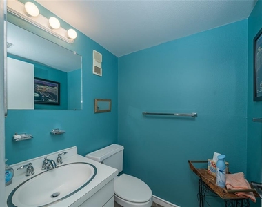 1301 Gulf Boulevard - Photo Thumbnail 16