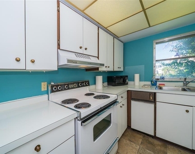 1301 Gulf Boulevard - Photo Thumbnail 7