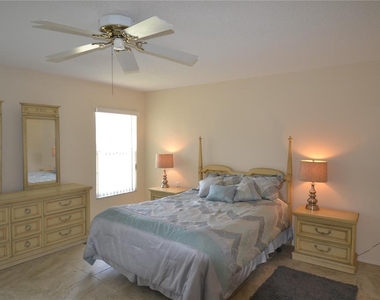 9026 Severn Lane - Photo Thumbnail 17