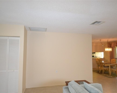 9026 Severn Lane - Photo Thumbnail 5
