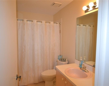 9026 Severn Lane - Photo Thumbnail 14