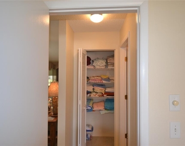 9026 Severn Lane - Photo Thumbnail 12