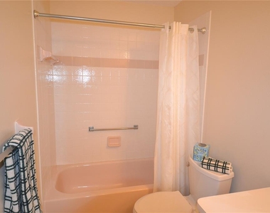 9026 Severn Lane - Photo Thumbnail 15