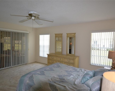 9026 Severn Lane - Photo Thumbnail 18