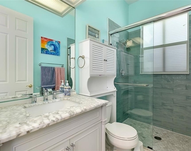 360 Cedarbrook Court - Photo Thumbnail 15