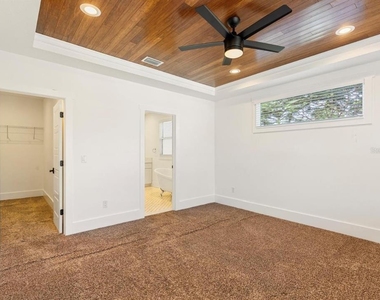 214 E Floribraska Avenue - Photo Thumbnail 17