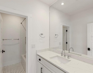 214 E Floribraska Avenue - Photo Thumbnail 28