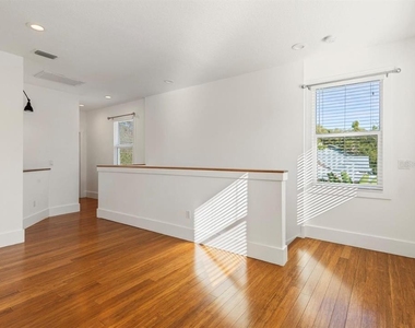 214 E Floribraska Avenue - Photo Thumbnail 15