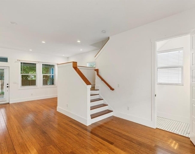 214 E Floribraska Avenue - Photo Thumbnail 10