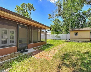 7916 Woodgrove Circle - Photo Thumbnail 31