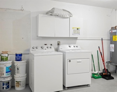 4960 Dover Street Ne - Photo Thumbnail 24