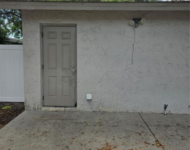 3074 Pine Tree Avenue - Photo Thumbnail 22