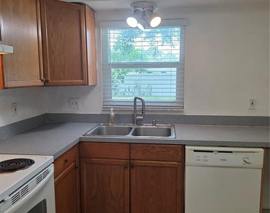 3074 Pine Tree Avenue - Photo Thumbnail 29