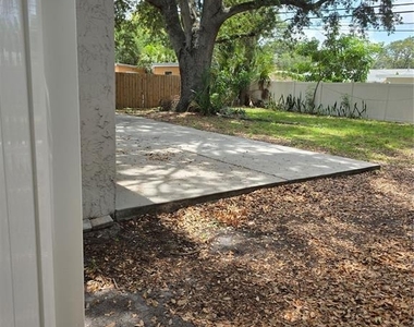 3074 Pine Tree Avenue - Photo Thumbnail 37
