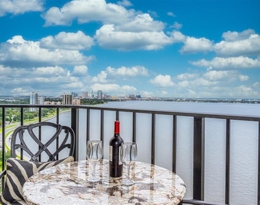 3301 Bayshore Boulevard - Photo Thumbnail 40