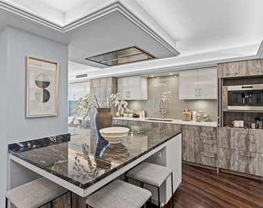3301 Bayshore Boulevard - Photo Thumbnail 10