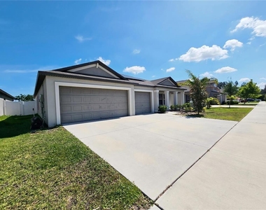 165 Rain Berry Avenue - Photo Thumbnail 2