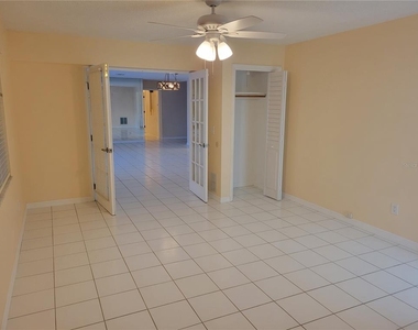 1730 Robinhood Lane - Photo Thumbnail 8