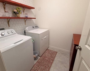 9051 Oscraft Drive - Photo Thumbnail 6