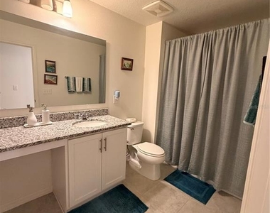 9051 Oscraft Drive - Photo Thumbnail 4