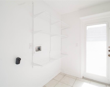 2782 Picadilly Circle - Photo Thumbnail 19