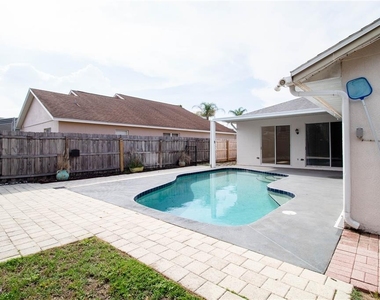 2782 Picadilly Circle - Photo Thumbnail 28
