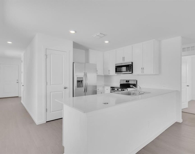 5540 Sapote Court - Photo Thumbnail 24