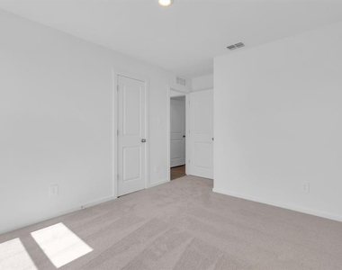5540 Sapote Court - Photo Thumbnail 11