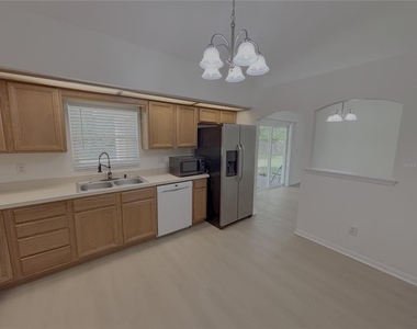 10417 Sw 52nd Court - Photo Thumbnail 4