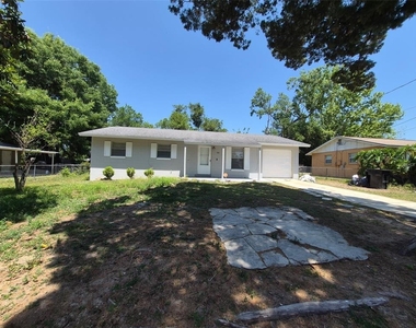 5451 Nw 3rd Place - Photo Thumbnail 4