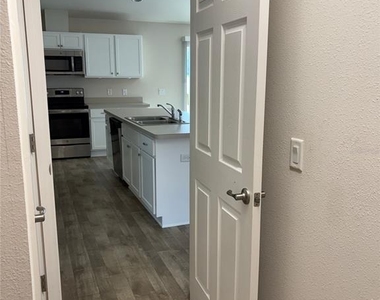 15415 Sw 34th Avenue - Photo Thumbnail 16