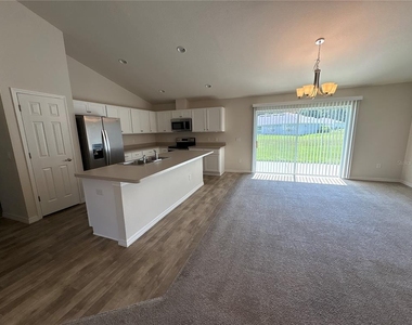 15415 Sw 34th Avenue - Photo Thumbnail 8