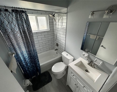 21570 Sw Raintree Streets - Photo Thumbnail 18