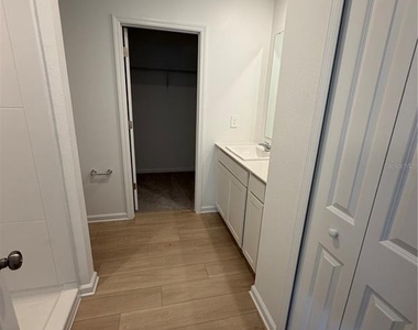 6468 Domizio Drive - Photo Thumbnail 18