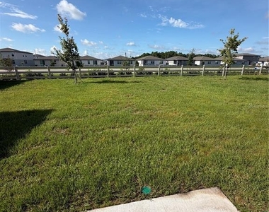 6468 Domizio Drive - Photo Thumbnail 13