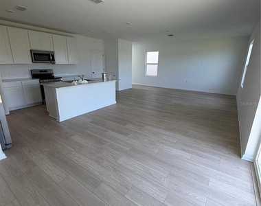 6468 Domizio Drive - Photo Thumbnail 6