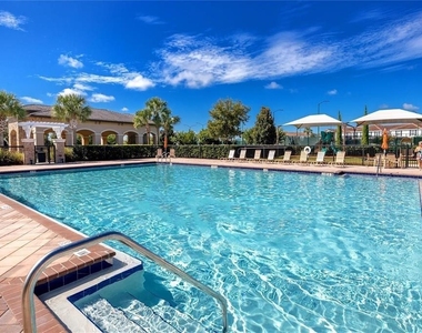 8244 Prestbury Drive - Photo Thumbnail 40