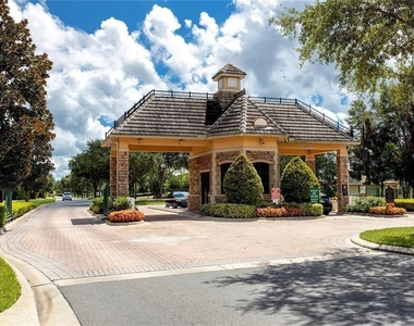 8244 Prestbury Drive - Photo Thumbnail 46