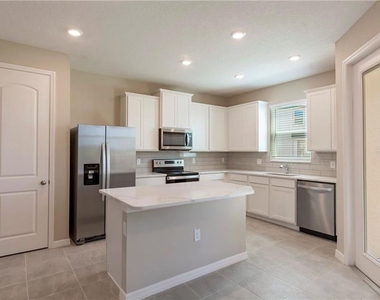 11232 Cay Spruce Way - Photo Thumbnail 5
