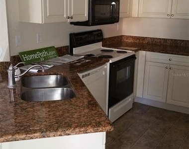 2550 N Alafaya Trail - Photo Thumbnail 4