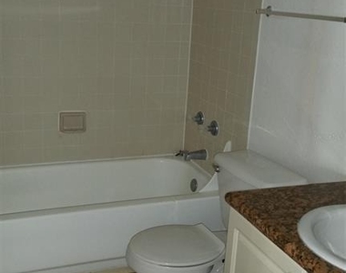 2550 N Alafaya Trail - Photo Thumbnail 11