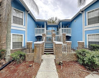 2717 N Poinciana Blvd - Photo Thumbnail 1