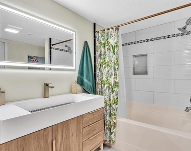 1801 N Flagler Drive - Photo Thumbnail 26