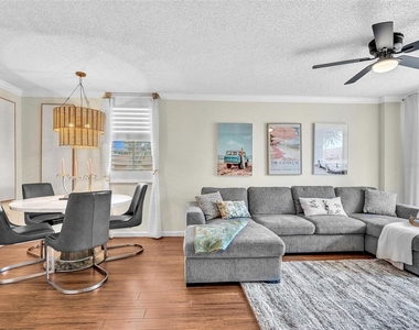 1801 N Flagler Drive - Photo Thumbnail 8
